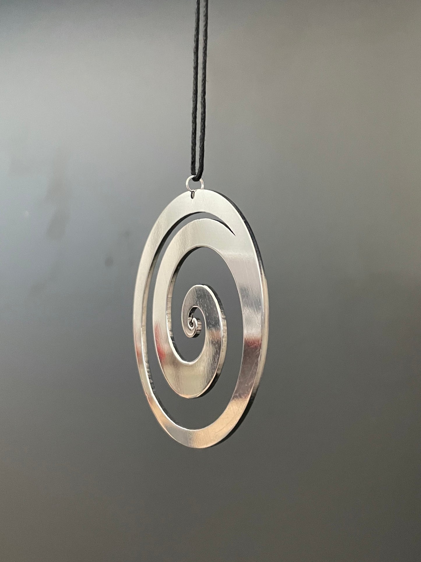 collana spirale interna